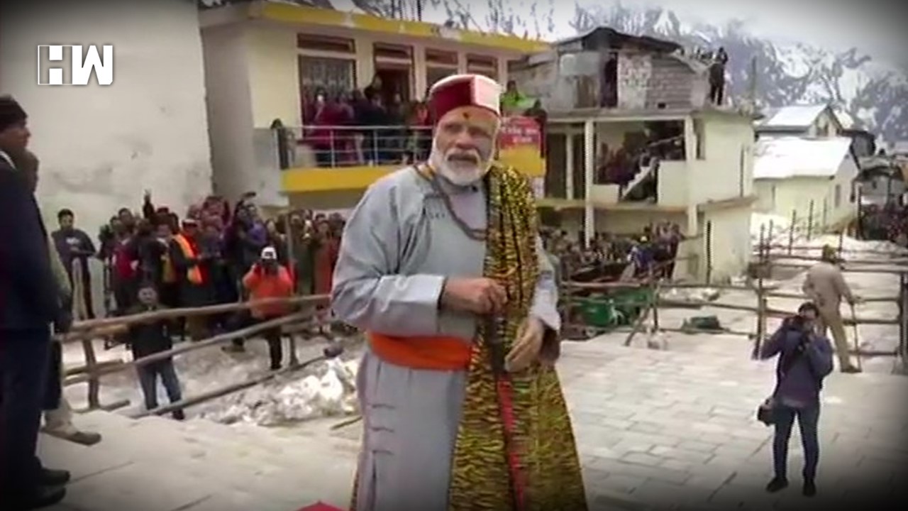 Prime minister modi visits kedarnath;to visit badrinath tomorrow - hw news english