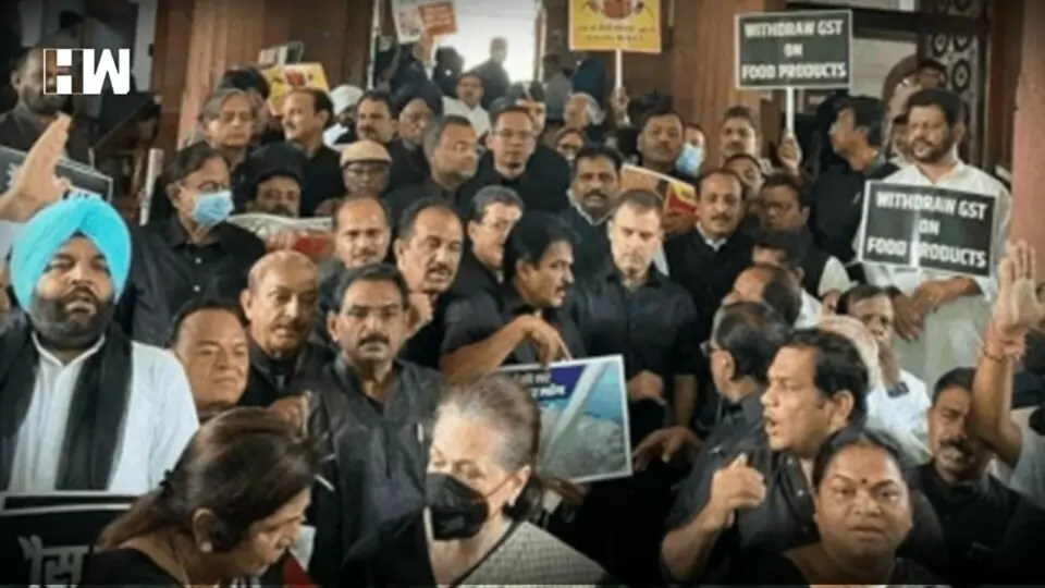CONGRESS PROTEST DETAINED BY POLICE