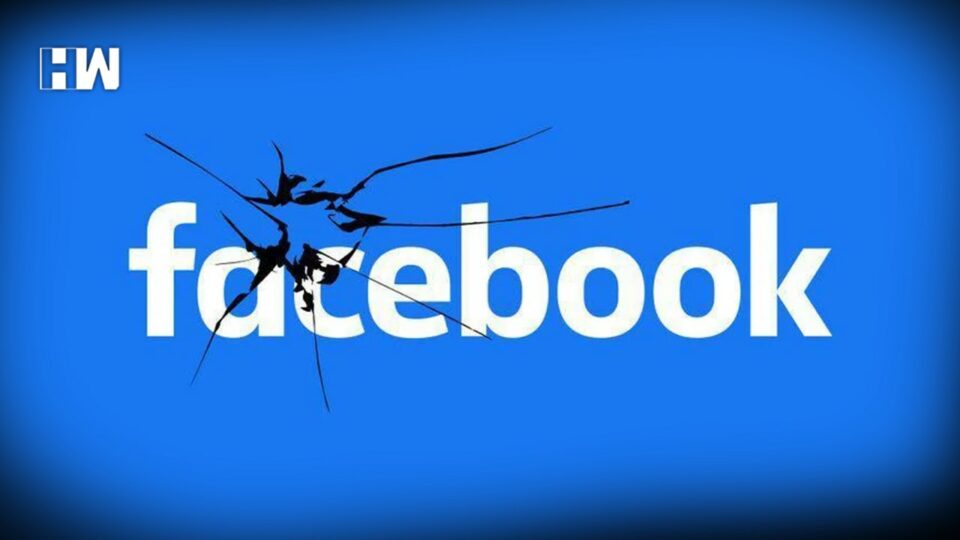 Facebook down celebrities bug on users feed