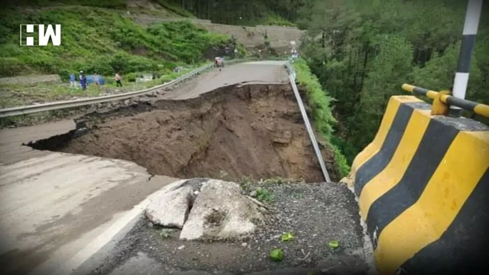 massive chunk of flyover collapse in shimla