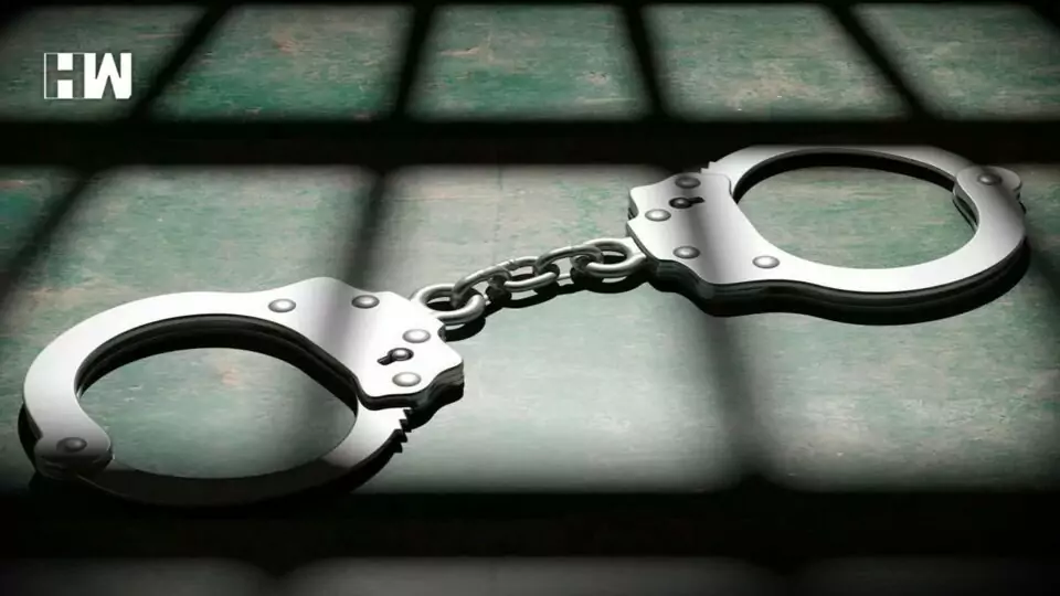 railway job racket busted by police