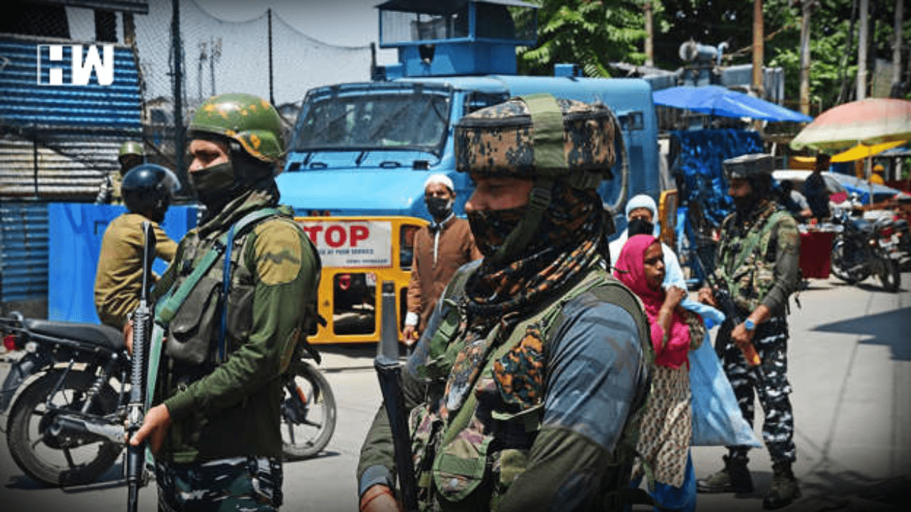 Jammu-Kashmir: Special Investigation Unit Raids Underway In Pulwama ...