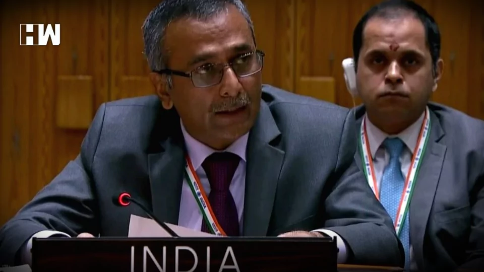 R Ravindra UN