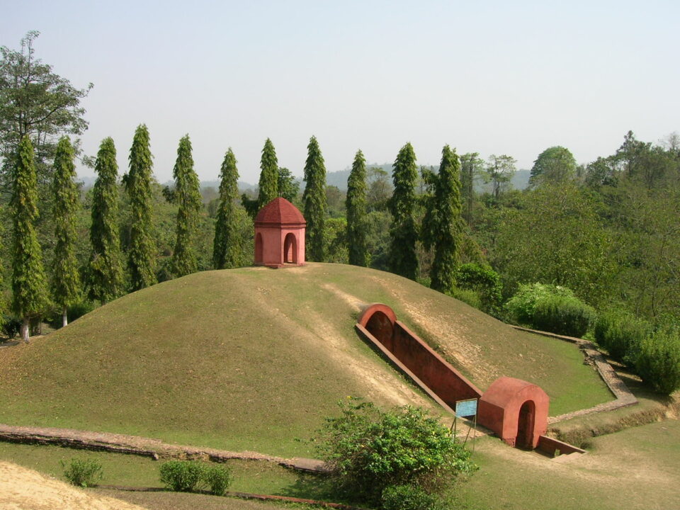 moidams in assam