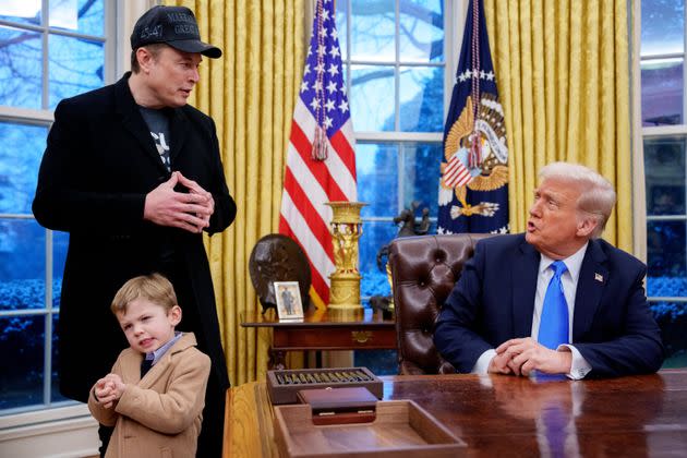 US President Trump Hosts